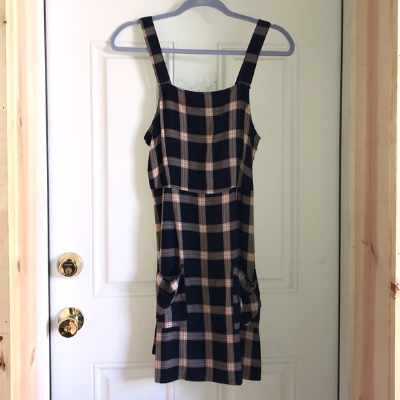 American Eagle Outfitters Dresses & Skirts - American Eagle Strappy Patch Pocket Dress